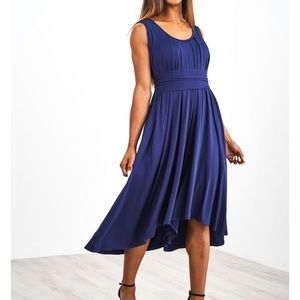 Latched mama romper in navy